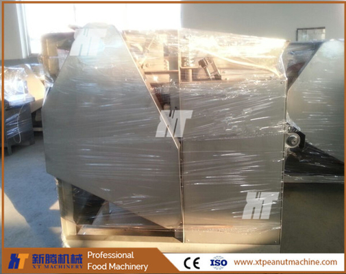 Un buen precio. Máquina removedora de piel de cacahuete SUS304 Máquina peladora de nueces de haba en línea
